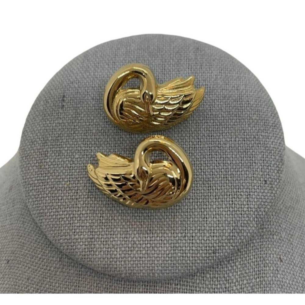 Vintage Avon Swan Gold Toned Earrings